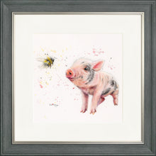 Load image into Gallery viewer, Button and Bumble