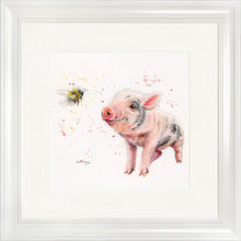 Load image into Gallery viewer, Button and Bumble