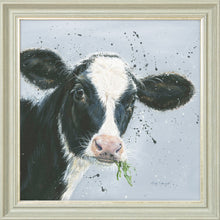 Load image into Gallery viewer, Clara