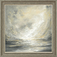 Load image into Gallery viewer, Evanescent