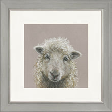 Load image into Gallery viewer, Suzy
