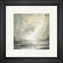 Load image into Gallery viewer, Evanescent
