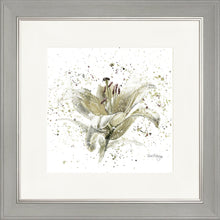 Load image into Gallery viewer, Grey Lily