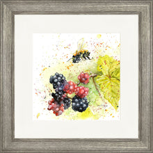 Load image into Gallery viewer, Blackberry Bee