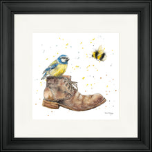 Load image into Gallery viewer, Blueberry and Bumble
