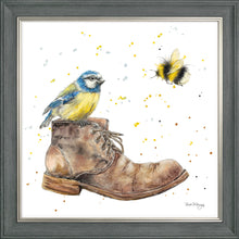 Load image into Gallery viewer, Blueberry and Bumble
