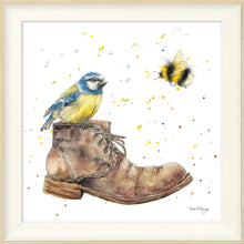 Load image into Gallery viewer, Blueberry and Bumble
