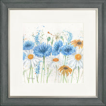 Load image into Gallery viewer, Scabious and Daisies
